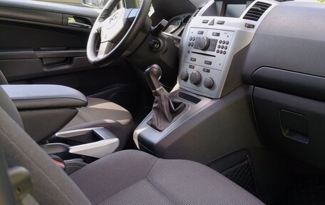 Opel Zafira B, 2011 год, 835 000 рублей, 7 фотография