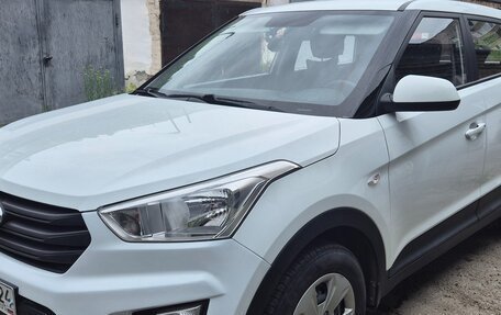 Hyundai Creta I рестайлинг, 2019 год, 1 400 000 рублей, 4 фотография