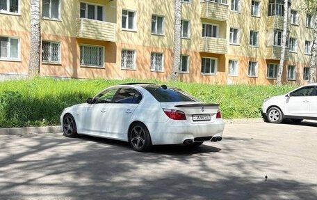 BMW 5 серия, 2006 год, 950 000 рублей, 2 фотография