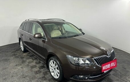 Skoda Superb III рестайлинг, 2014 год, 1 550 000 рублей, 3 фотография