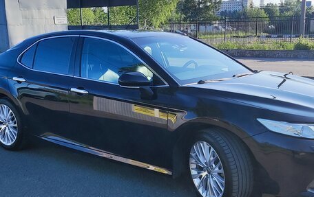 Toyota Camry, 2020 год, 3 490 000 рублей, 3 фотография