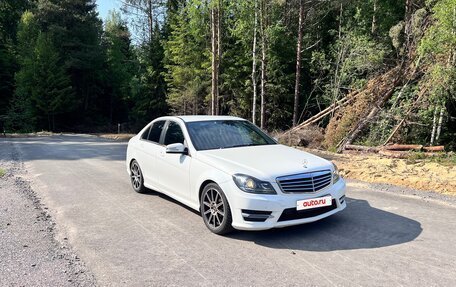 Mercedes-Benz C-Класс, 2013 год, 1 050 000 рублей, 2 фотография