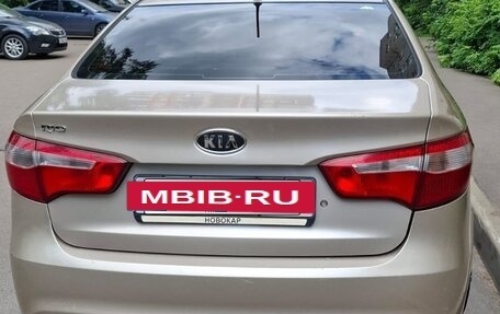 KIA Rio III рестайлинг, 2012 год, 600 000 рублей, 4 фотография
