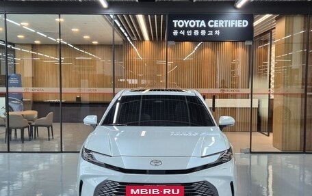 Toyota Camry, 2024 год, 4 380 000 рублей, 3 фотография