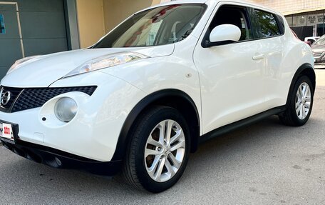 Nissan Juke II, 2011 год, 910 000 рублей, 2 фотография