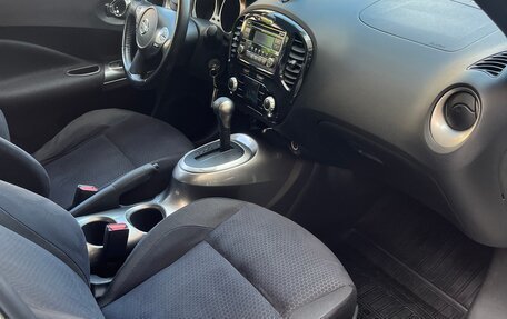 Nissan Juke II, 2011 год, 910 000 рублей, 16 фотография