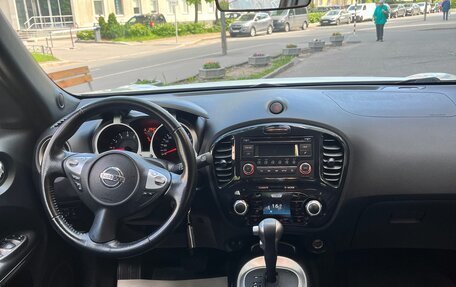 Nissan Juke II, 2011 год, 910 000 рублей, 15 фотография