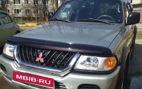 Mitsubishi Montero Sport, 2001 год, 690 000 рублей, 2 фотография
