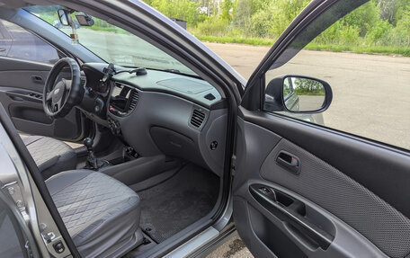 KIA Rio II, 2010 год, 700 000 рублей, 20 фотография