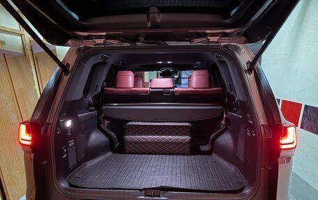 Lexus LX, 2022 год, 14 300 000 рублей, 15 фотография