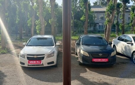 Chevrolet Cruze II, 2011 год, 650 000 рублей, 2 фотография