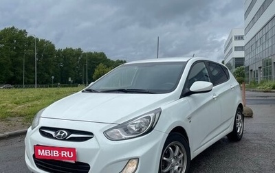Hyundai Solaris II рестайлинг, 2013 год, 1 000 000 рублей, 1 фотография