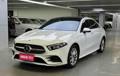 Mercedes-Benz A-Класс, 2021 год, 1 850 000 рублей, 1 фотография