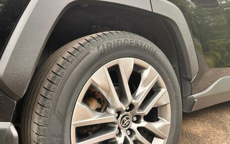 Toyota RAV4, 2021 год, 3 300 000 рублей, 18 фотография