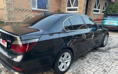 BMW 5 серия, 2003 год, 1 300 000 рублей, 9 фотография