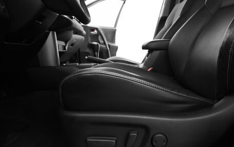 Toyota RAV4, 2015 год, 1 650 999 рублей, 16 фотография