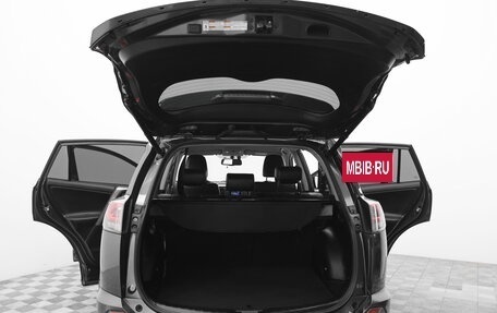 Toyota RAV4, 2015 год, 1 650 999 рублей, 21 фотография