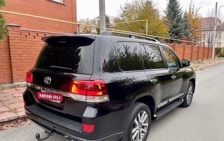 Toyota Land Cruiser 200, 2018 год, 6 700 000 рублей, 14 фотография