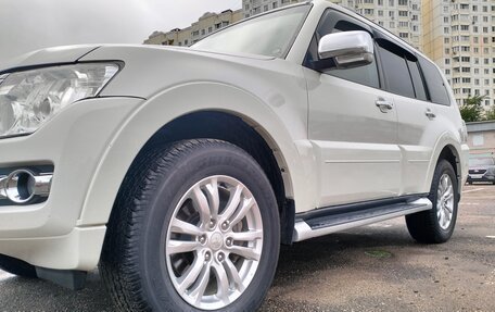 Mitsubishi Pajero IV, 2017 год, 3 200 000 рублей, 12 фотография