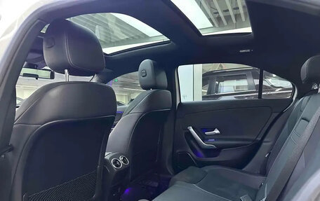 Mercedes-Benz A-Класс, 2021 год, 1 850 000 рублей, 5 фотография