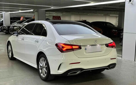 Mercedes-Benz A-Класс, 2021 год, 1 850 000 рублей, 7 фотография