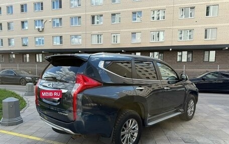 Mitsubishi Pajero Sport III рестайлинг, 2018 год, 3 050 000 рублей, 21 фотография