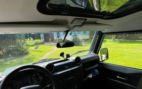 Land Rover Defender I, 2012 год, 4 000 000 рублей, 9 фотография