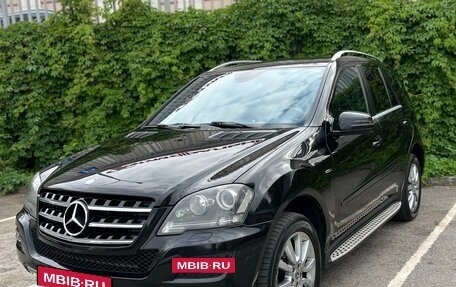 Mercedes-Benz M-Класс, 2011 год, 1 690 000 рублей, 4 фотография