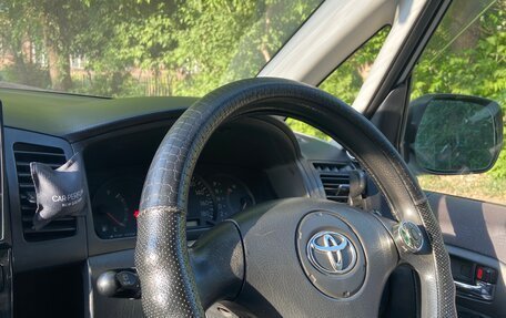 Toyota Corolla Spacio II, 2003 год, 700 000 рублей, 9 фотография