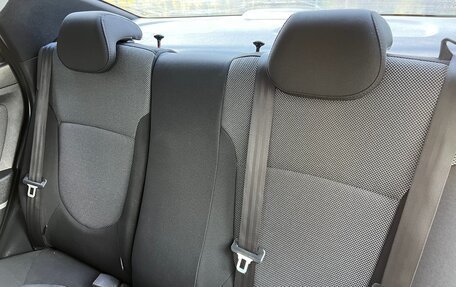 Hyundai Solaris II рестайлинг, 2011 год, 595 000 рублей, 8 фотография