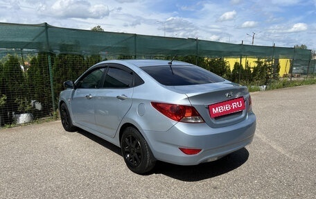 Hyundai Solaris II рестайлинг, 2011 год, 595 000 рублей, 6 фотография
