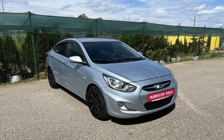 Hyundai Solaris II рестайлинг, 2011 год, 595 000 рублей, 5 фотография