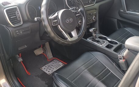KIA Sportage IV рестайлинг, 2019 год, 2 300 000 рублей, 4 фотография