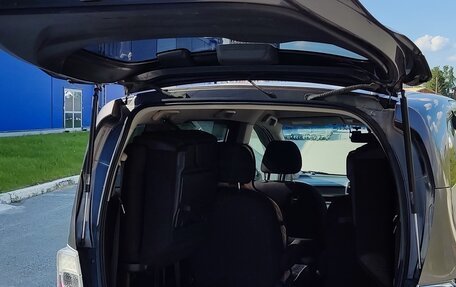 Honda Freed I, 2013 год, 1 220 000 рублей, 10 фотография