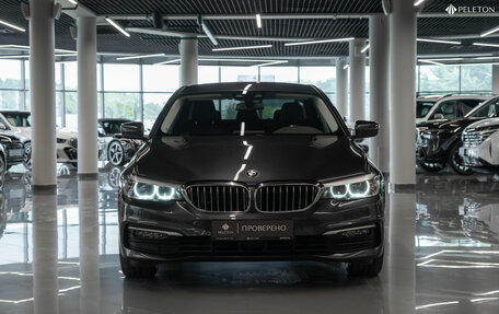 BMW 5 серия, 2019 год, 2 490 000 рублей, 3 фотография