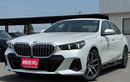 BMW 5 серия, 2024 год, 5 615 000 рублей, 2 фотография