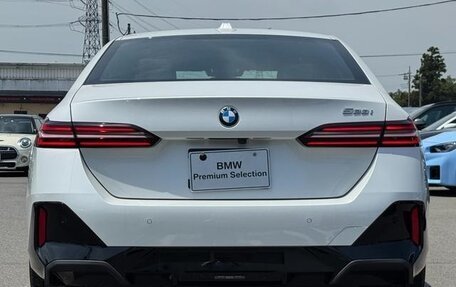 BMW 5 серия, 2024 год, 5 615 000 рублей, 5 фотография