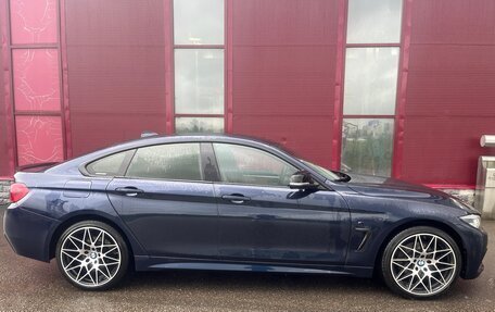 BMW 4 серия, 2018 год, 3 100 000 рублей, 10 фотография