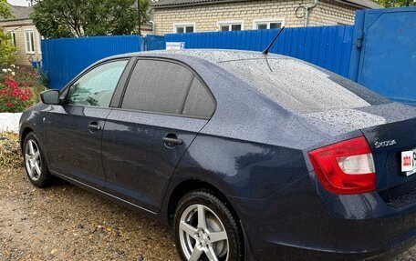 Skoda Rapid I, 2014 год, 900 000 рублей, 3 фотография