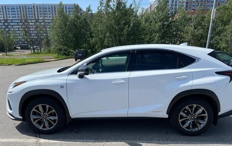 Lexus NX I, 2018 год, 3 000 000 рублей, 4 фотография