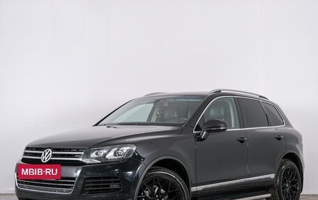 Volkswagen Touareg III, 2011 год, 1 749 000 рублей, 4 фотография