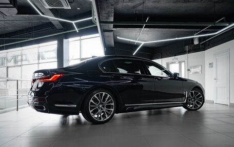 BMW 7 серия, 2021 год, 6 745 000 рублей, 2 фотография