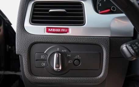 Volkswagen Touareg III, 2011 год, 1 749 000 рублей, 20 фотография