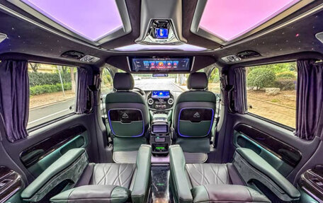 Mercedes-Benz Vito, 2023 год, 5 800 456 рублей, 10 фотография