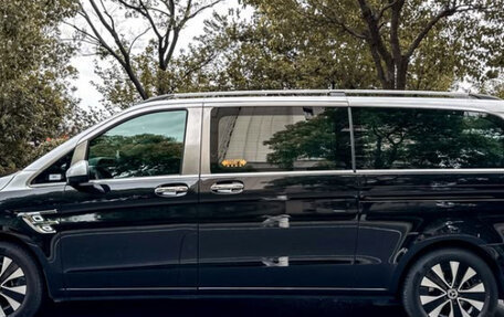 Mercedes-Benz Vito, 2023 год, 5 800 456 рублей, 15 фотография