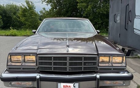 Buick LeSabre VIII, 1983 год, 2 290 000 рублей, 1 фотография