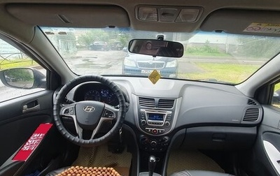 Hyundai Solaris II рестайлинг, 2015 год, 550 000 рублей, 1 фотография