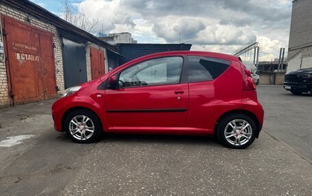 Peugeot 107 I рестайлинг, 2009 год, 435 000 рублей, 2 фотография