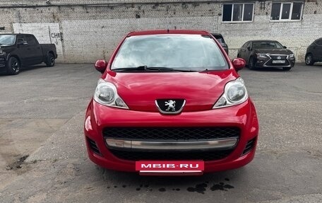 Peugeot 107 I рестайлинг, 2009 год, 435 000 рублей, 3 фотография