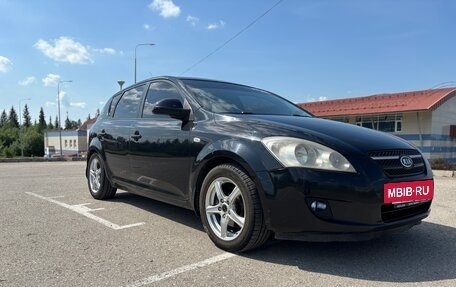 KIA cee'd I рестайлинг, 2008 год, 700 000 рублей, 2 фотография